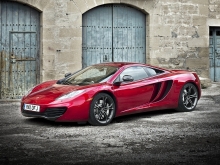  McLaren MP4-12C     McLaren MP4-12C    